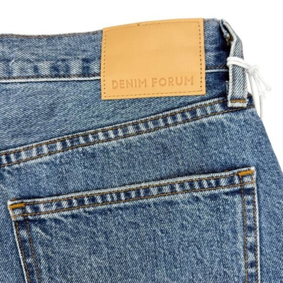 Aritzia Denim Forum The Ex-Boyfriend Hi-Rise Straight Denim Short Size 26 - Picture 10 of 10